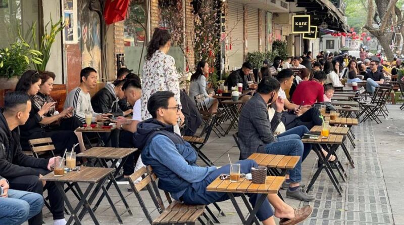 lựa chọn bàn ghế cafe cóc