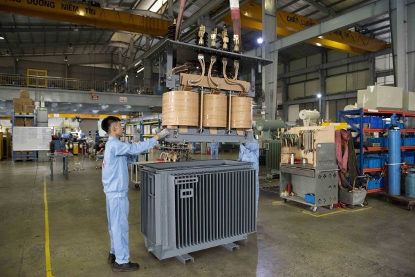 Thời tiết nắng nóng làm ảnh hưởng tới máy biến áp 