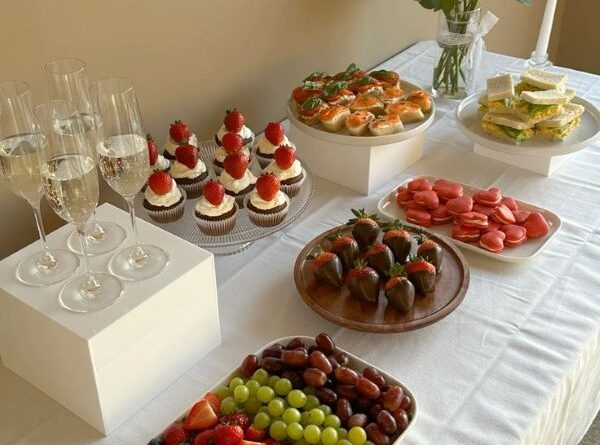 Không cần phức tạp, một tea break đơn giản với trà thảo mộc và vài chiếc panna cotta hoặc bánh quy cũng đủ khiến buổi chiều làm việc trở nên nhẹ nhàng và hiệu quả hơn.