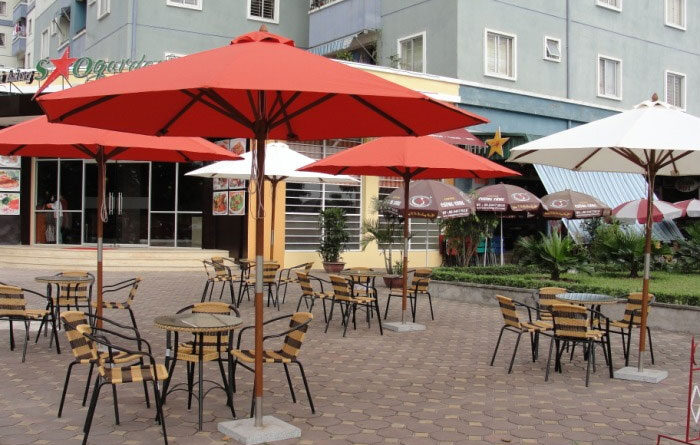 Ô dù logo quán cafe giúp quảng bá thương hiệu