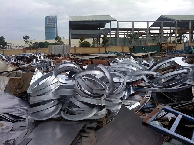 Phế liệu nhôm và kim loại nhẹ